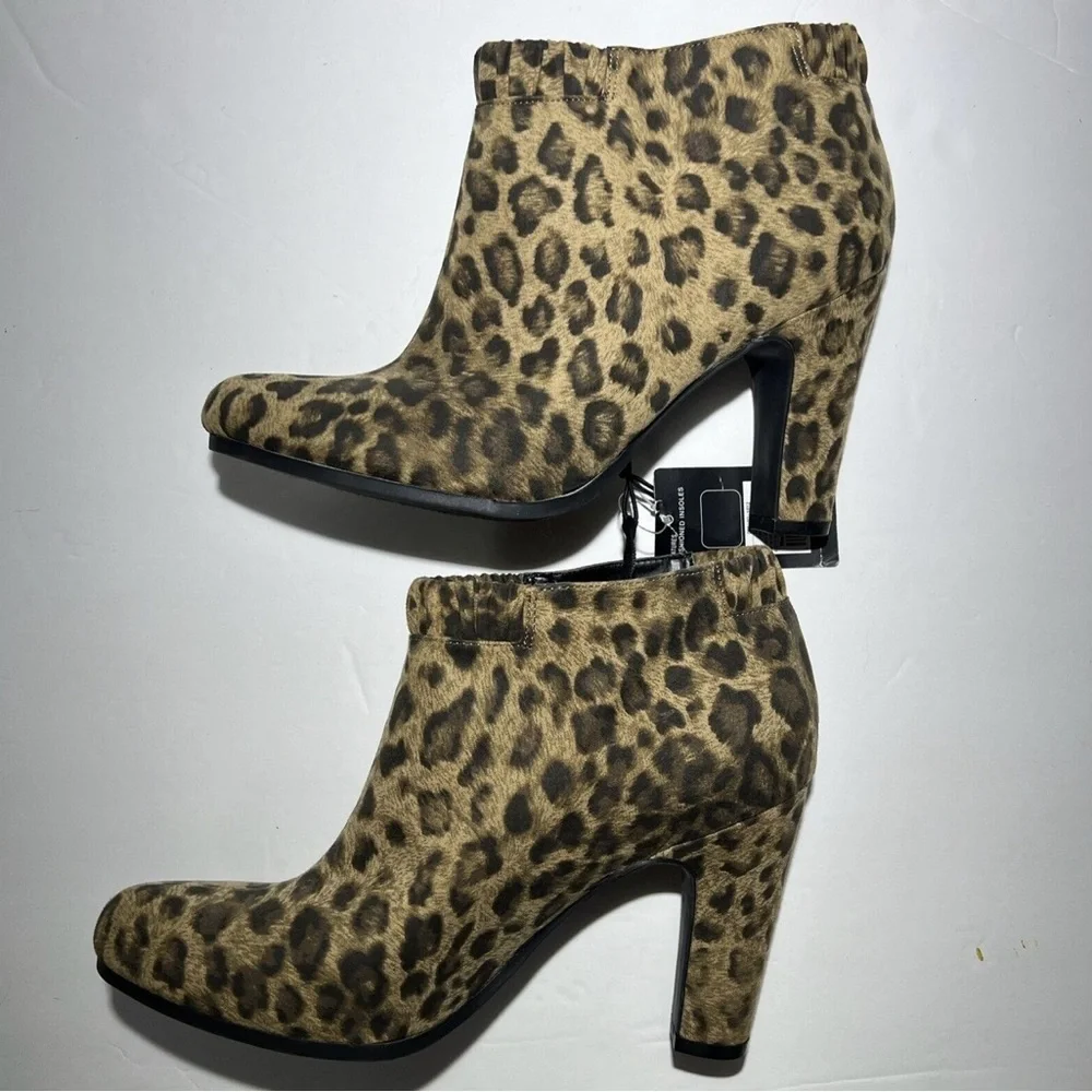 Sam & Libby Selena leopard print heeled bootie size 9 cushioned insole